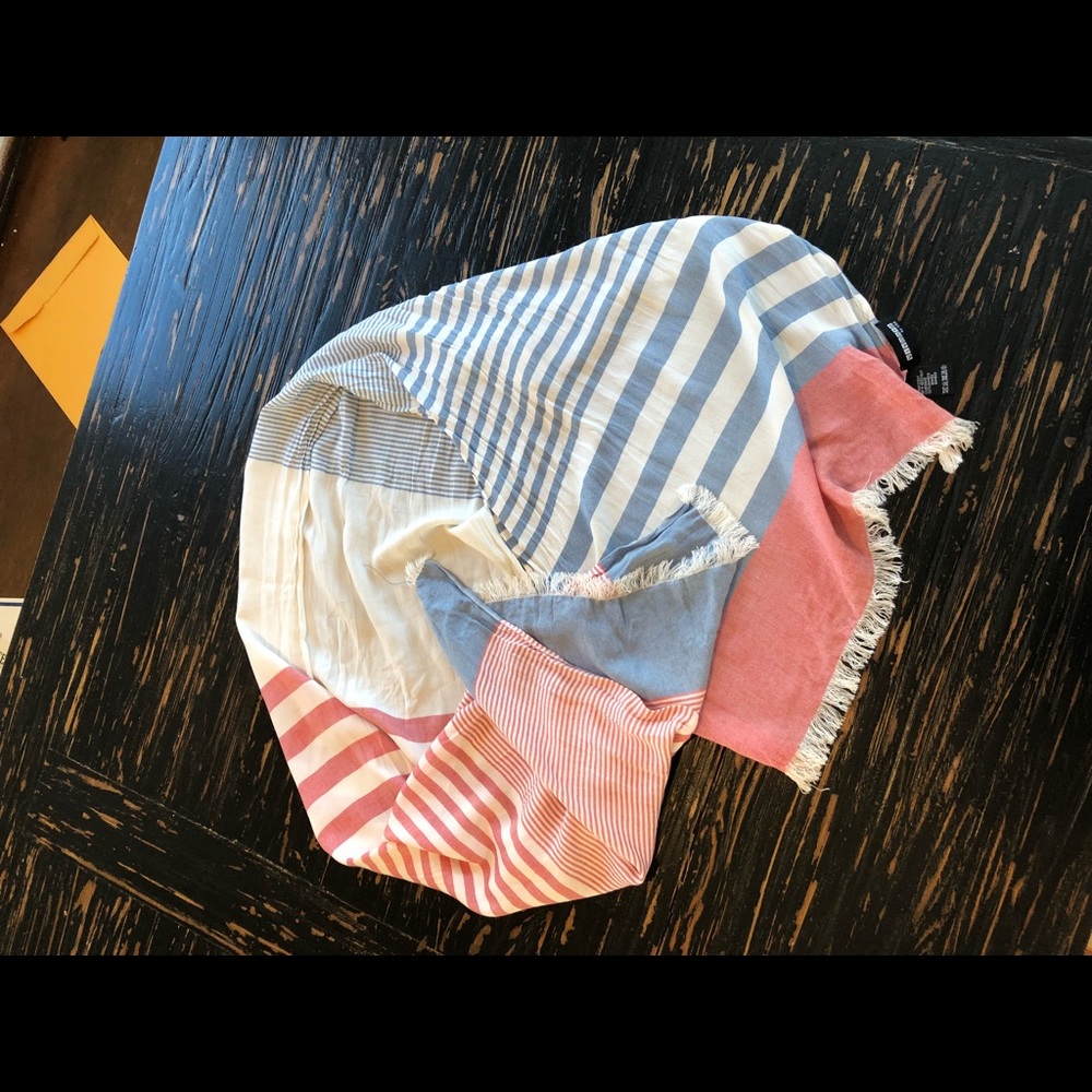 Scarf - Picture 4 of 5